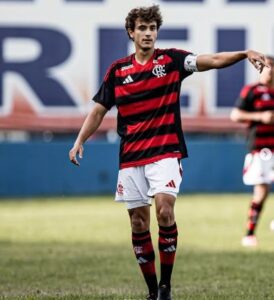 ⚽ Reforço em breve! Vitória encaminha contratação de jovem promessa do Flamengo para as divisões de base